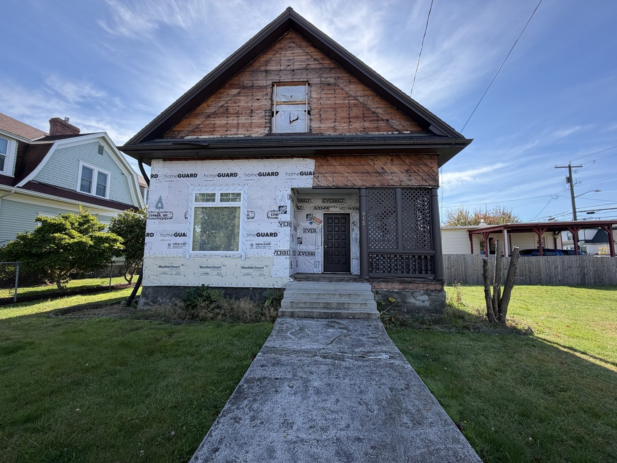 815 6th St, Anacortes