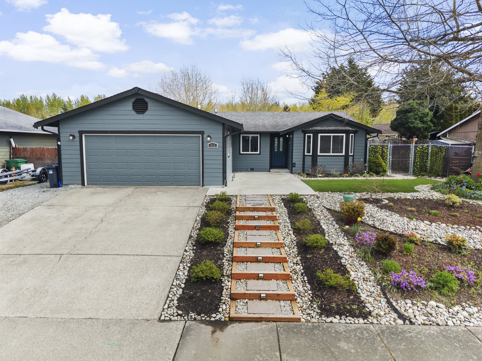 S 28th Street, Mount Vernon
